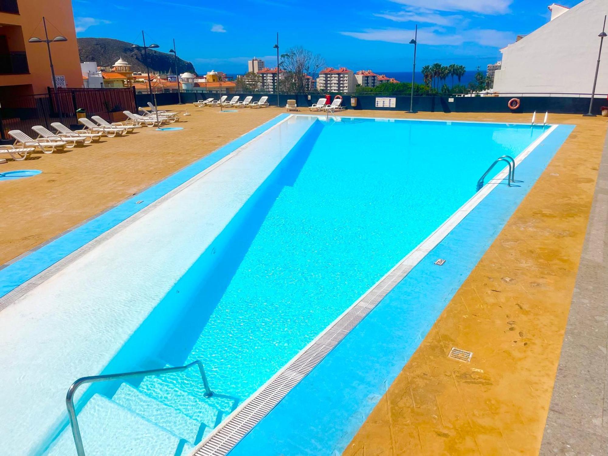 Los Seres - Relaxing Apartment With Pool Los Cristianos  Exterior foto